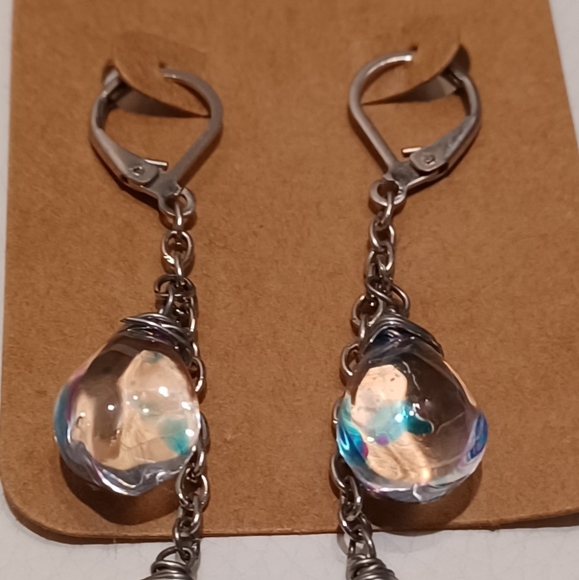 TEARDROP MURANO GLASS WIRED EARRINGS - Picture 3 of 5